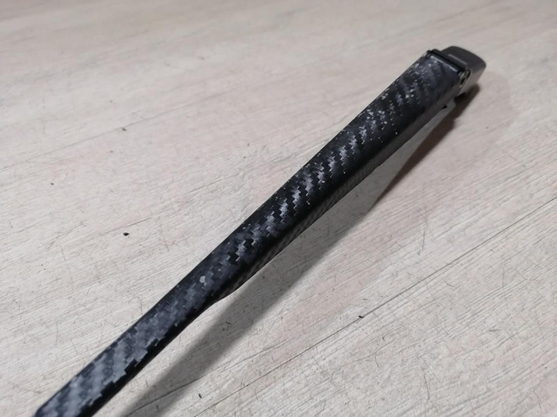 Logan ф2 №4 поводок дворника правый