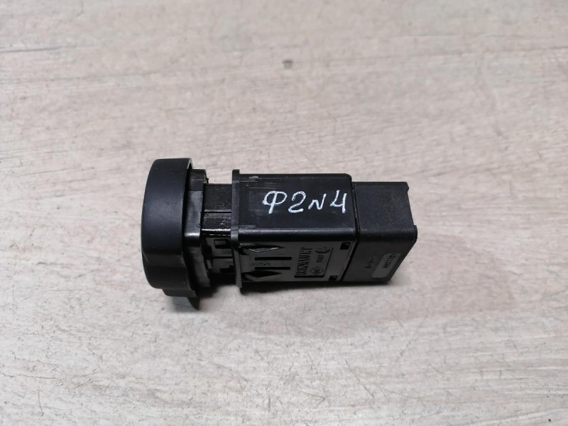 Logan ф2 №4 кнопка аварийка