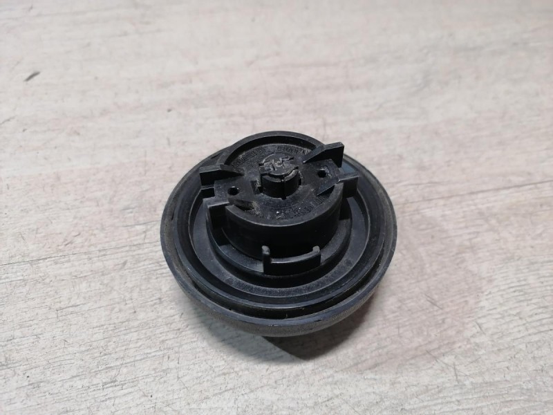 Logan ф2 №4 замок зажигания не к-кт