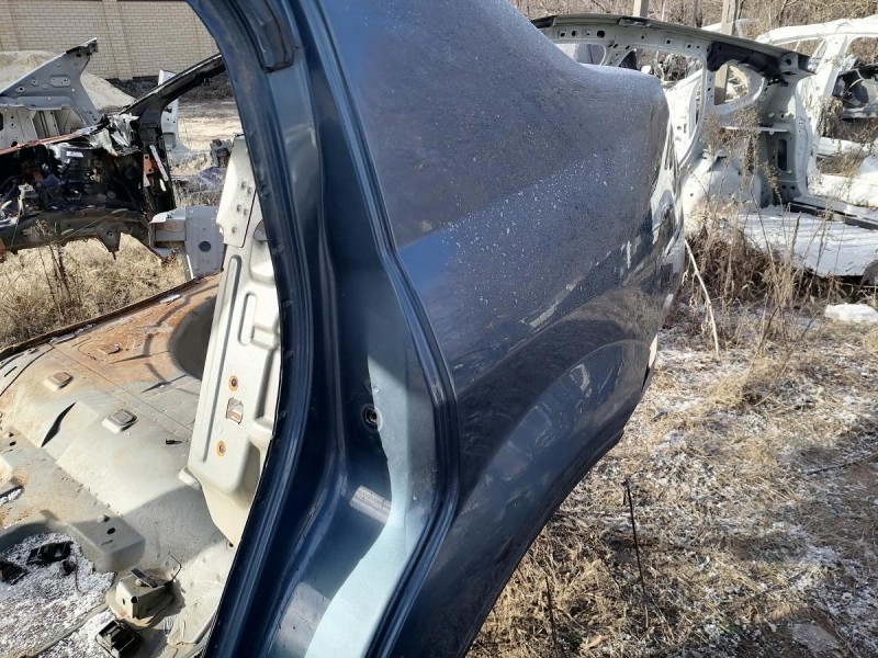 Logan ф2 №4 крыло заднее левое