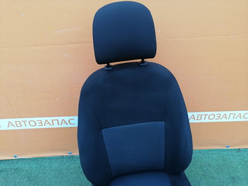 Logan №51 сиденье переднее к-кт деф