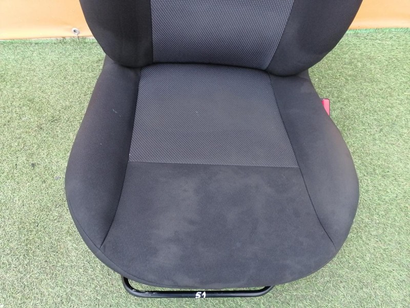 Logan №51 сиденье переднее к-кт деф