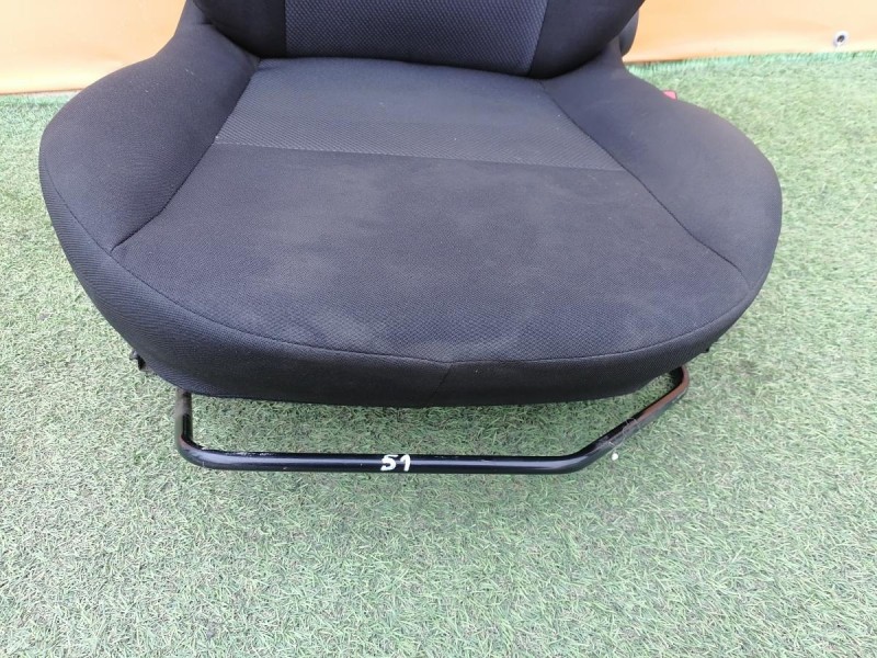 Logan №51 сиденье переднее к-кт деф