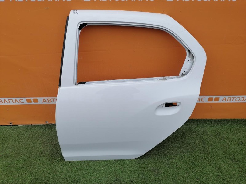 Logan №51 дверь задняя левая