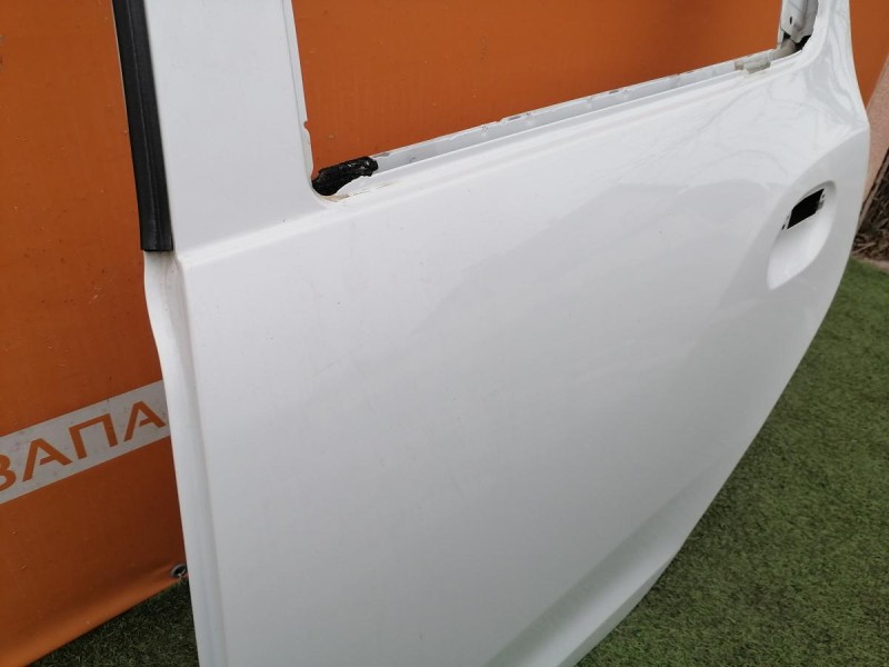 Logan №51 дверь задняя левая