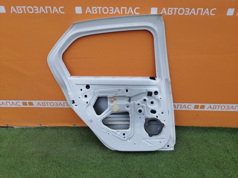 Logan №51 дверь задняя левая