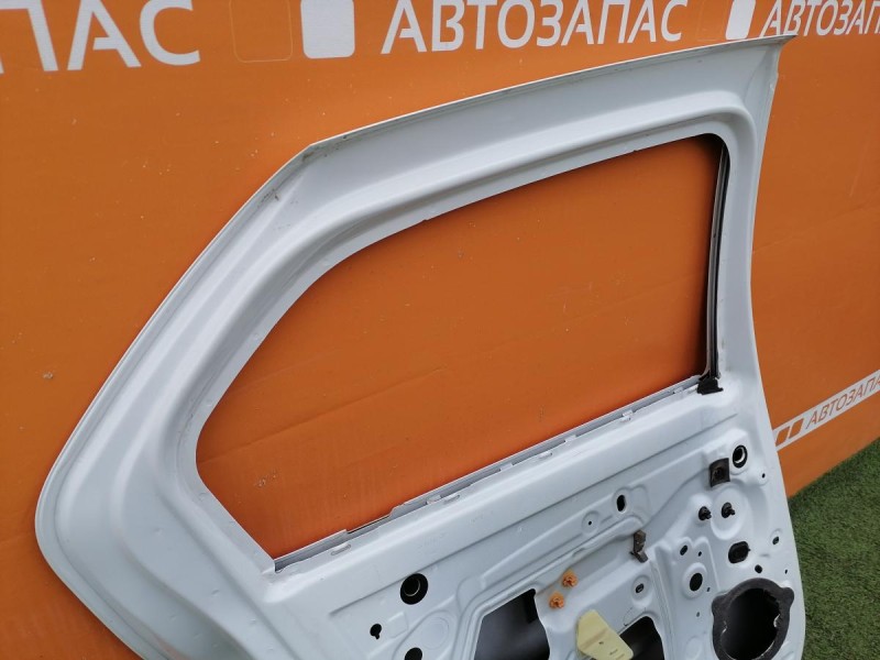 Logan №51 дверь задняя левая