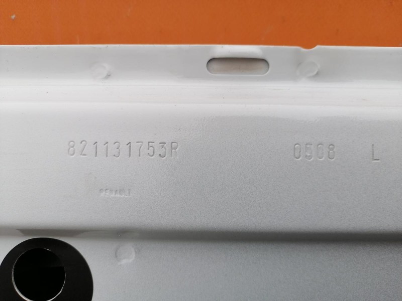 Logan №51 дверь задняя левая