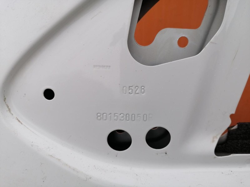 Logan №51 дверь передняя левая деф