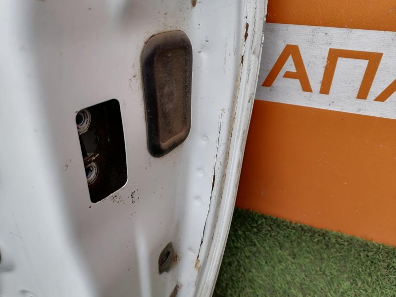 Logan №51 дверь передняя левая деф