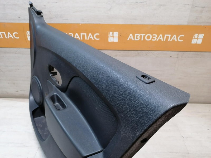 Logan 2 обшивка двери передняя правая мех