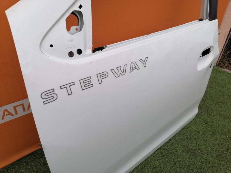 Sandero №16 дверь передняя левая деф