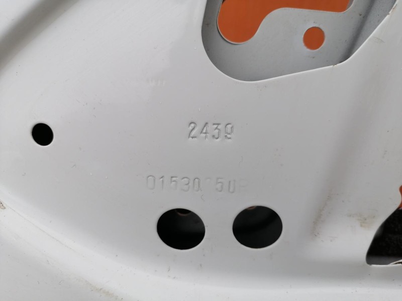 Sandero №16 дверь передняя левая деф