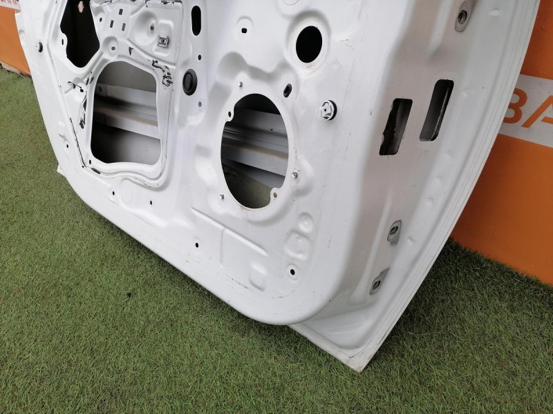 Sandero №16 дверь передняя левая деф