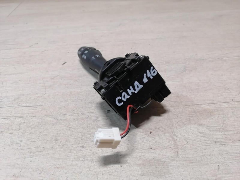 Sandero №16 переключатель поворотов с птф