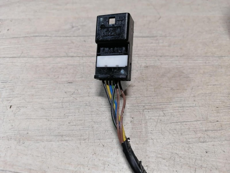 Sandero №16 зеркало левое эл деф