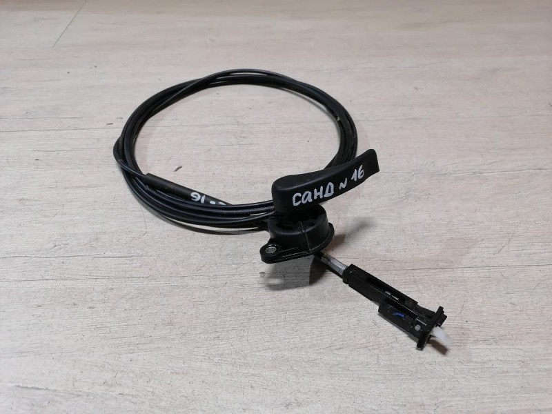 Sandero №16 трос лючка бензобака деф