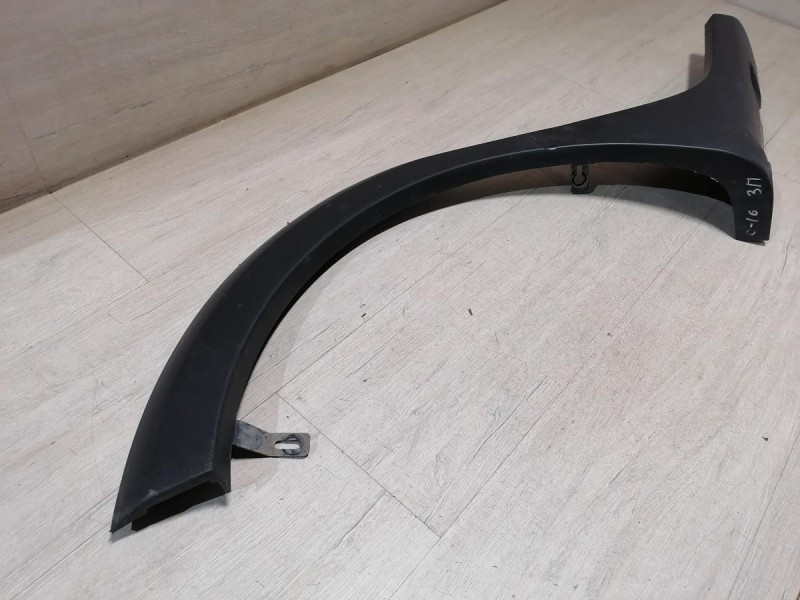 Sandero №16 брызговик передний левый