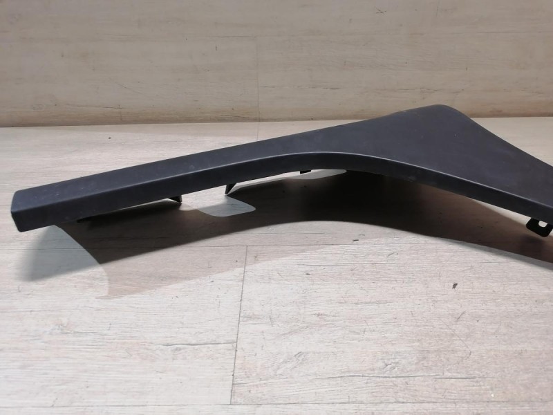 Sandero №16 брызговик передний левый