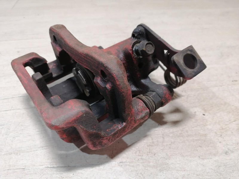 Rio 3 №10 суппорт задний левый правый к-кт