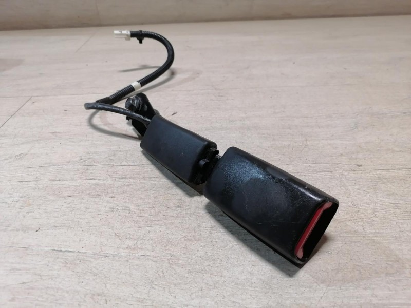 Actyon №2 замок переднего ремня безопасности