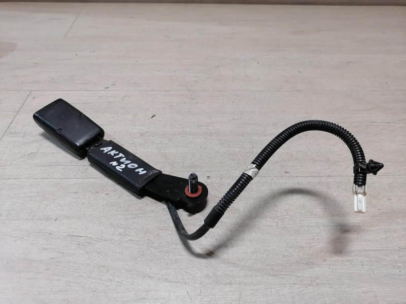 Actyon №2 замок переднего ремня безопасности