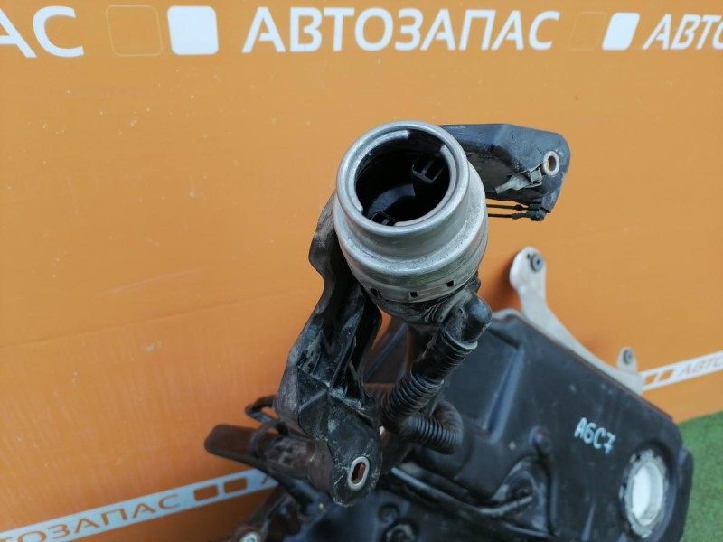 Audi A6 C7 бензобак