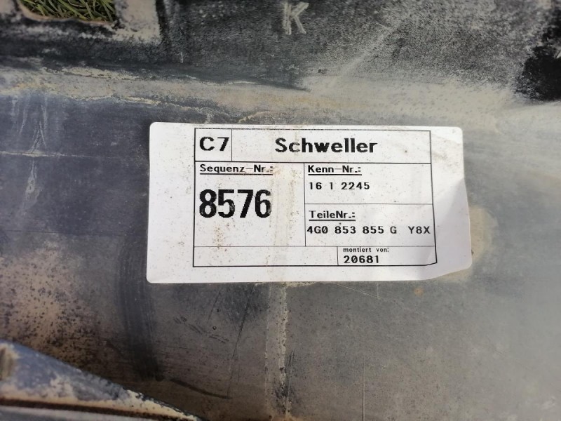 Audi A6 C7 накладка порога левая