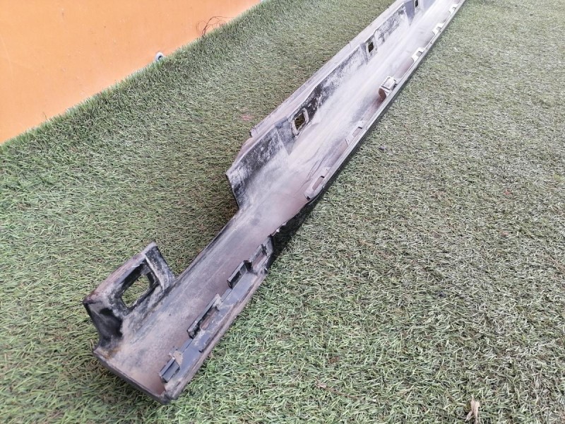 Audi A6 C7 накладка порога левая