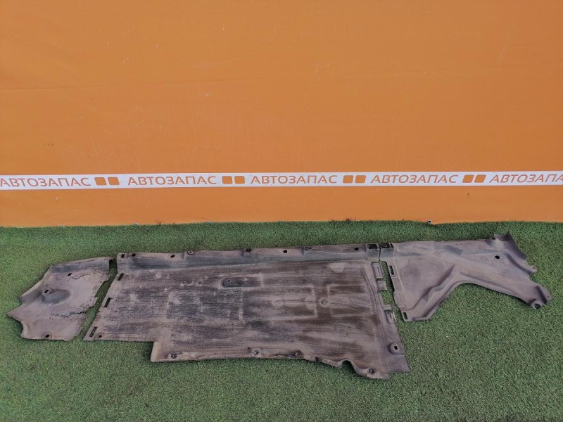 Audi A6 C7 защита днища антигравийная правая к-кт деф