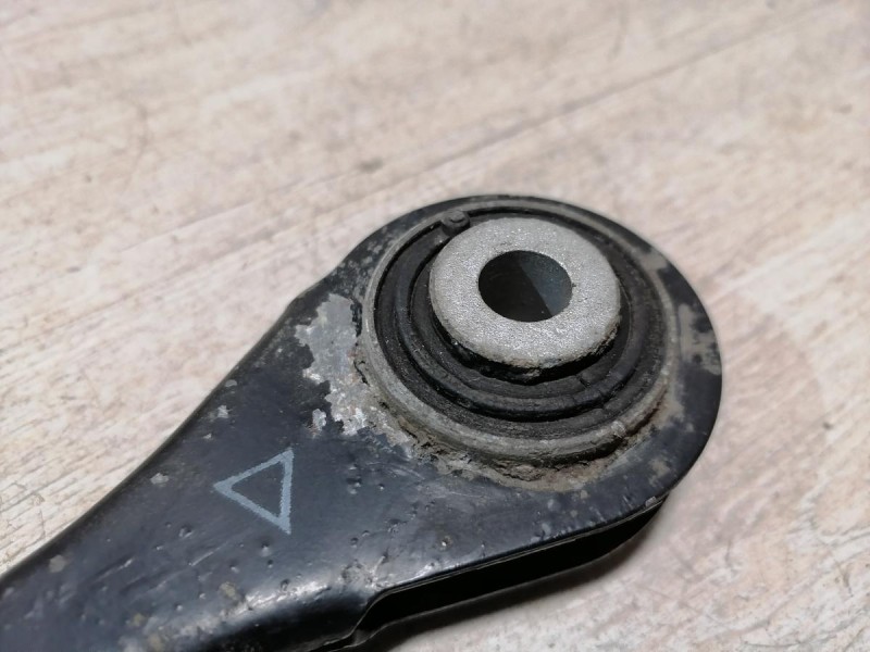 Audi A6 C7 рычаг задний косточка