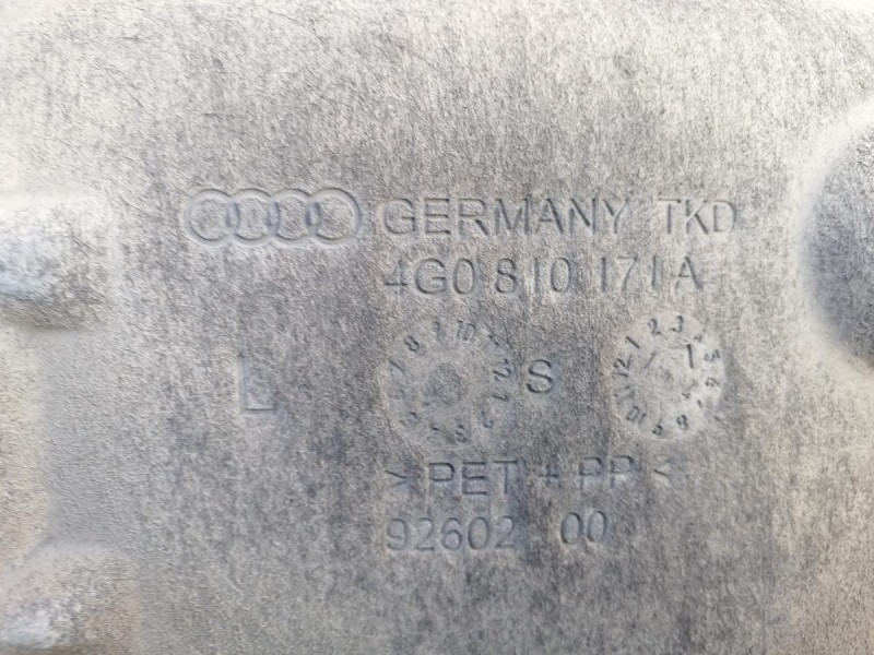 Audi A6 C7 подкрылок задний левый