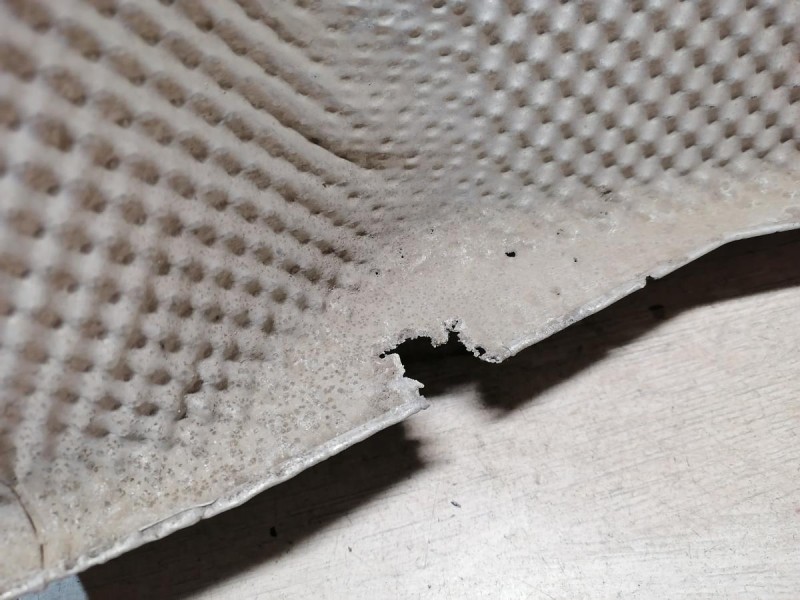 Audi A6 C7 тепловой экран глушителя 4g0804173 деф