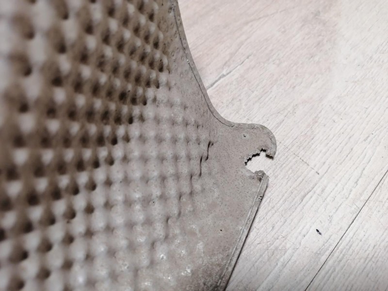 Audi A6 C7 тепловой экран глушителя 4g0804173 деф