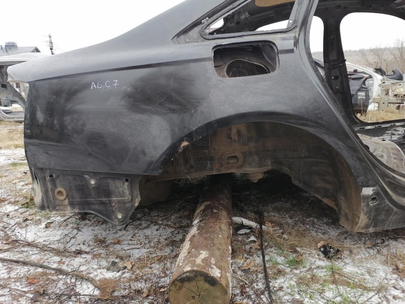 Audi A6 C7 крыло заднее правое деф