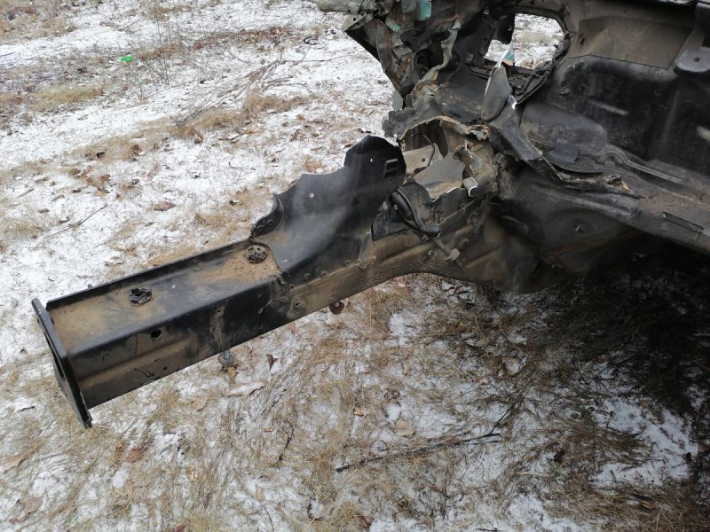 Audi A6 C7 лонжерон правый передняя часть