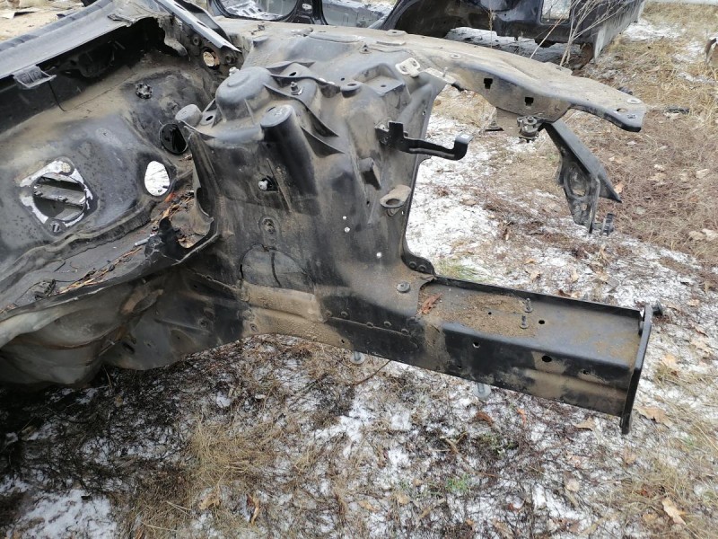 Audi A6 C7 лонжерон левый