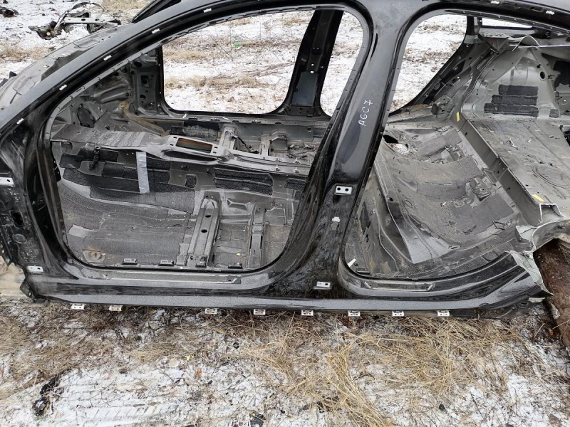 Audi A6 C7 порог левый