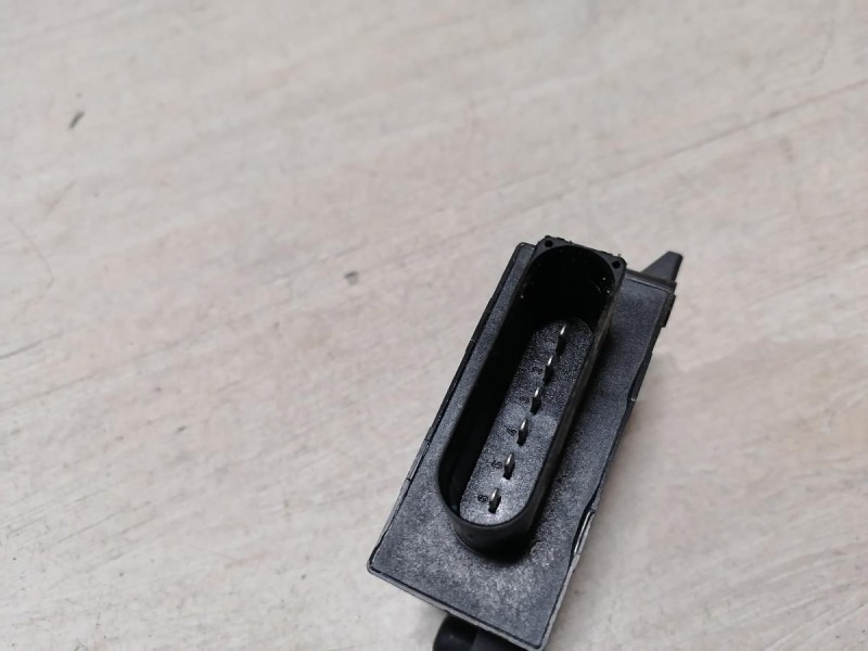 Audi A6 C7 блок управления бензонасосом