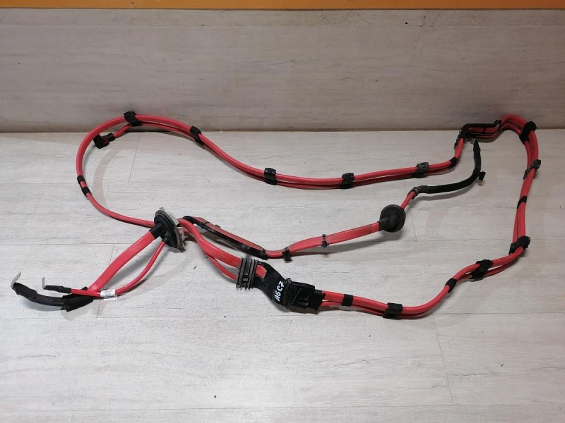 Audi A6 C7 провод силовой аккумулятора