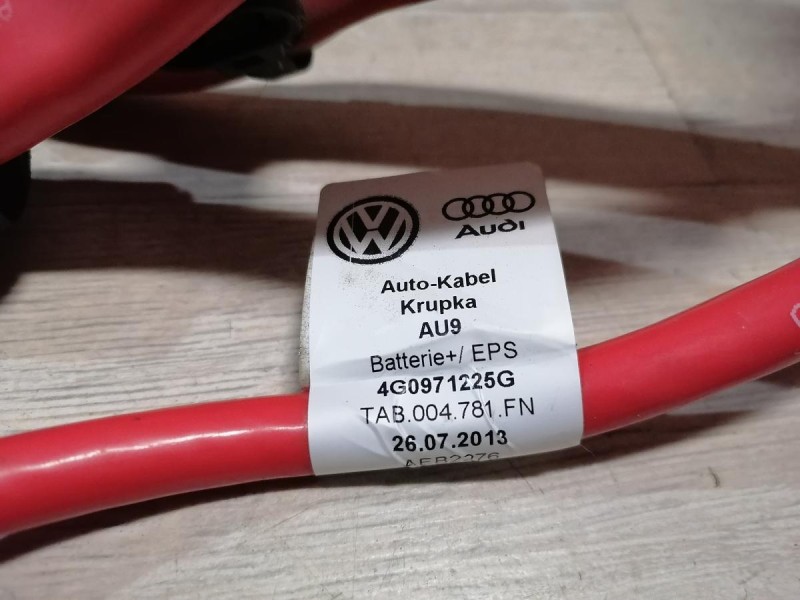 Audi A6 C7 провод силовой аккумулятора