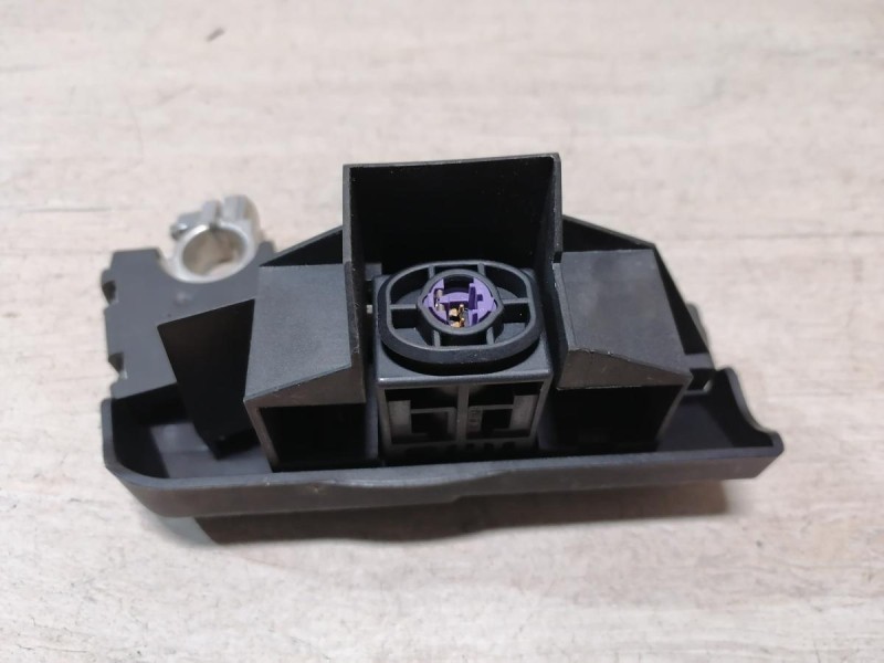 Audi A6 C7 пиропатрон клемма акб аккумулятора