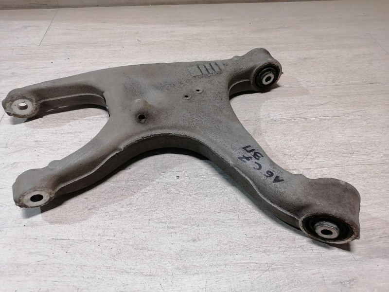 Audi A6 C7 рычаг задний нижний правый