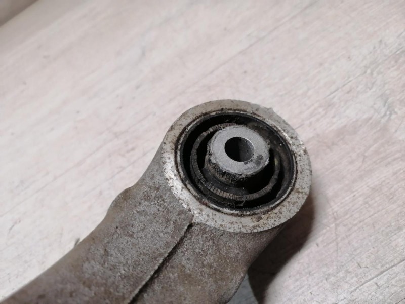 Audi A6 C7 рычаг задний нижний правый