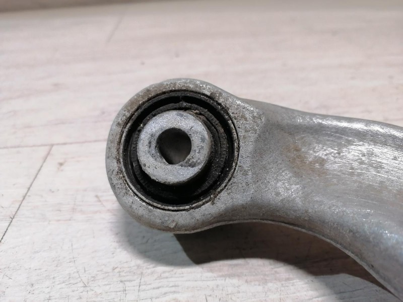 Audi A6 C7 рычаг задний верхний кривой левый