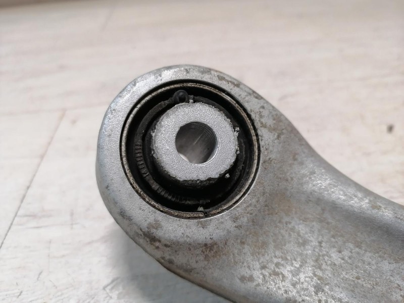 Audi A6 C7 рычаг задний верхний кривой правый