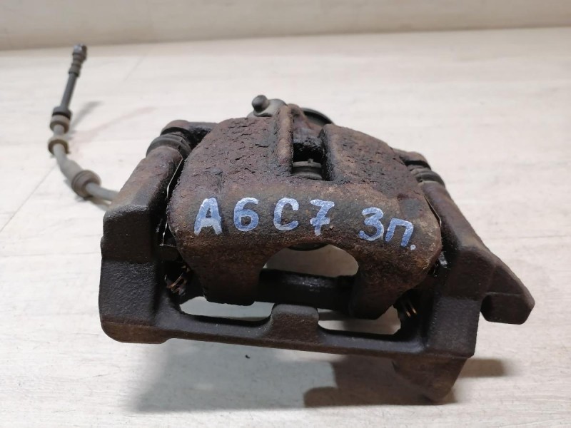 Audi A6 C7 суппорт задний правый