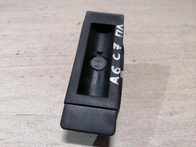 Audi A6 C7 поддомкратник передний левый