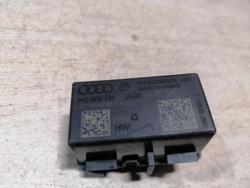 Audi A6 C7 блок управления иммобилайзером