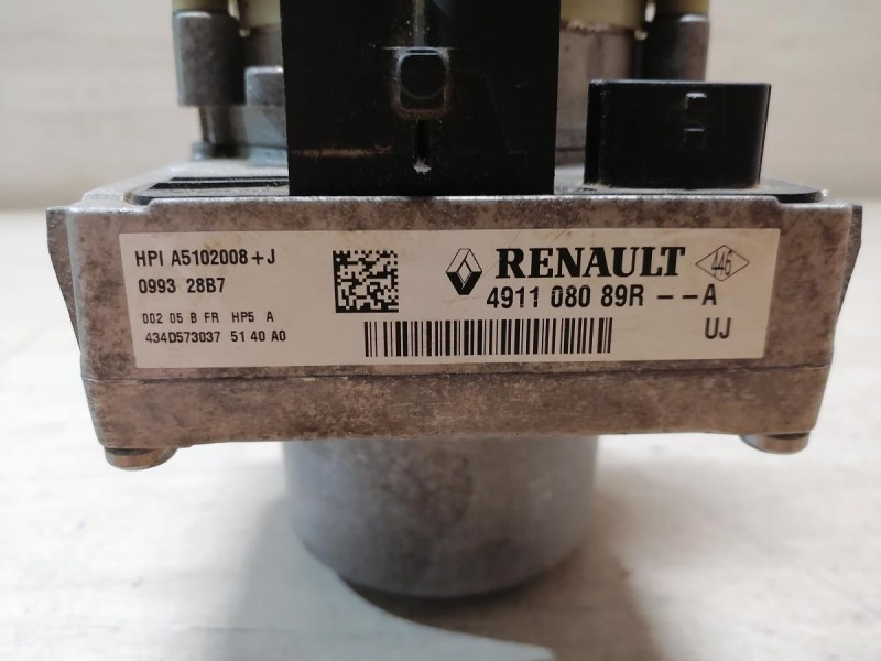 Sandero №18 насос эгур